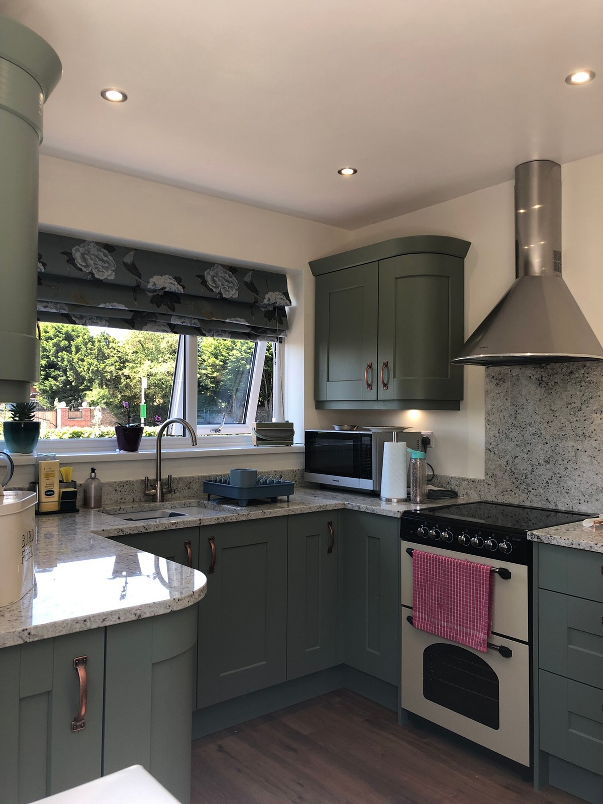 Villiunas kitchen view